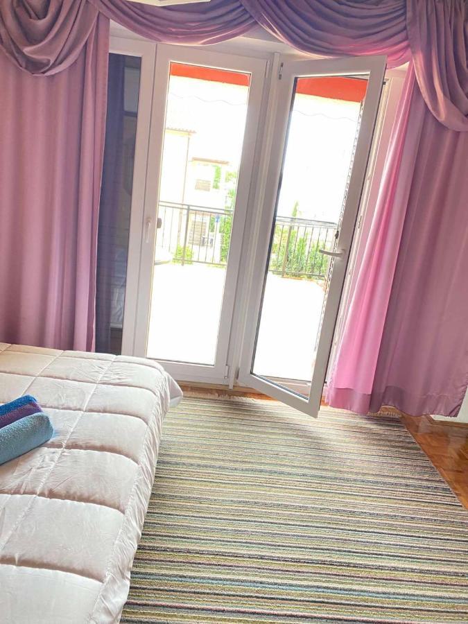 Apartmani Jelena Crikvenica Bagian luar foto